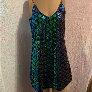 New Short Small Green and purple sequin dress
